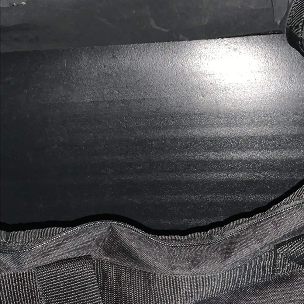 Adidas bag - Picture 2 of 3